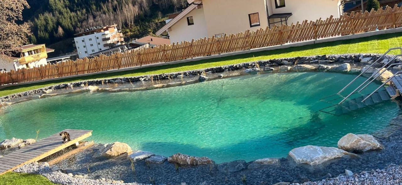 Eibinghof & Swim Hostel *